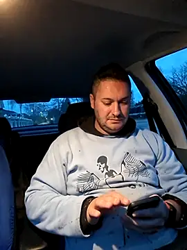 Snapshot of nemes2 chatting on 27, 11, 2025 nemes2 online show from 27, 11, 2025