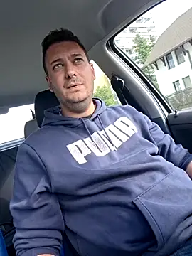 Snapshot of nemes2 chatting on 8, 10, 2025 nemes2 online show from 8, 10, 2025