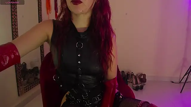 Cristina  Smith online show from 6, 2, 2025