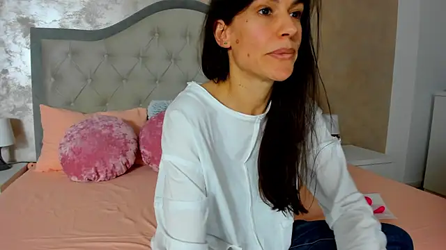 JennaMyers online show from 27, 3, 2026