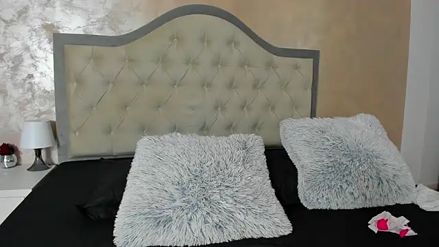 JennaMyers online show from 7, 11, 2025