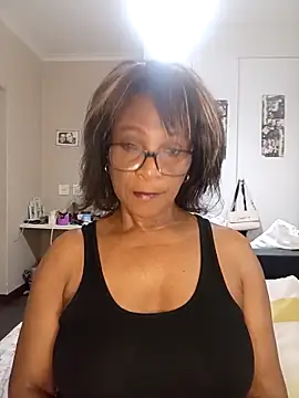 Snapshot of Hotgrannyx chatting on 23, 9, 2025 Hotgrannyx online show from 23, 9, 2025