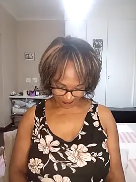 Snapshot of Hotgrannyx chatting on 1, 11, 2025 Hotgrannyx online show from 1, 11, 2025