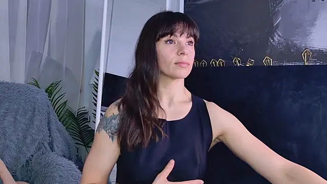 SofiaFoster  online show from 4, 4, 2026