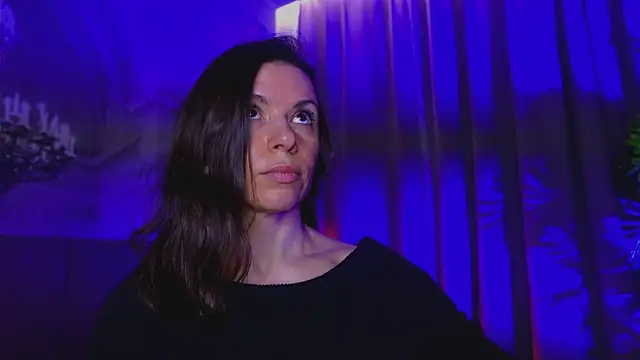 SofiaFoster  online show from 13, 3, 2025