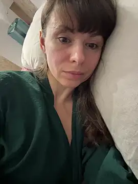 SofiaFoster  online show from 15, 4, 2026