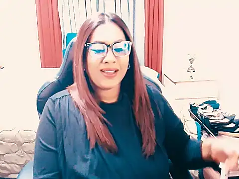 Indianlust69 online show from 4, 4, 2026