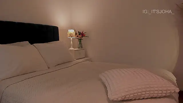  Amatista online show from 14, 3, 2026