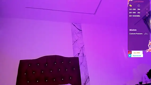 alysson 18 online show from 10, 10, 2025