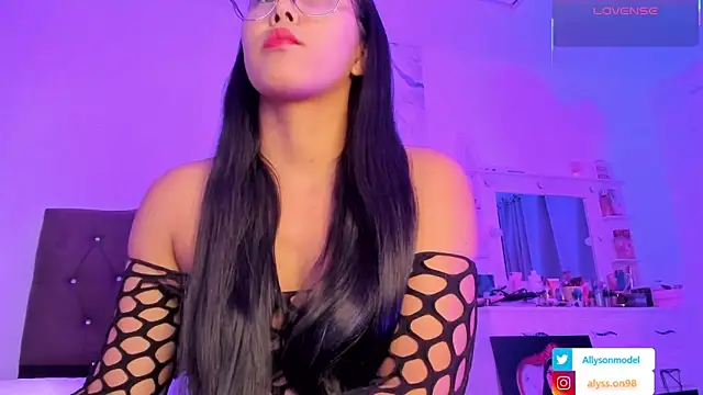 alysson 18 online show from 15, 5, 2026