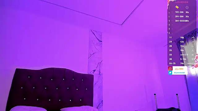 alysson 18 online show from 16, 10, 2025