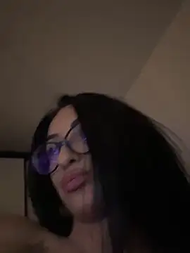 Snapshot of NikkiStarX chatting on 4, 2, 2026 NikkiStarX online show from 4, 2, 2026