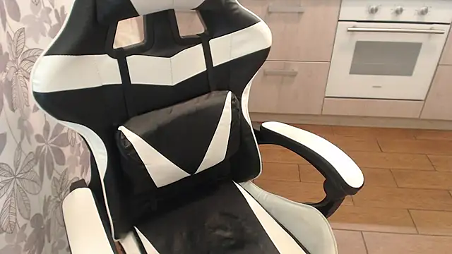 Mandarin4ks online show from 13, 10, 2025