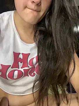 carolina31paris1 online show from 17, 3, 2025