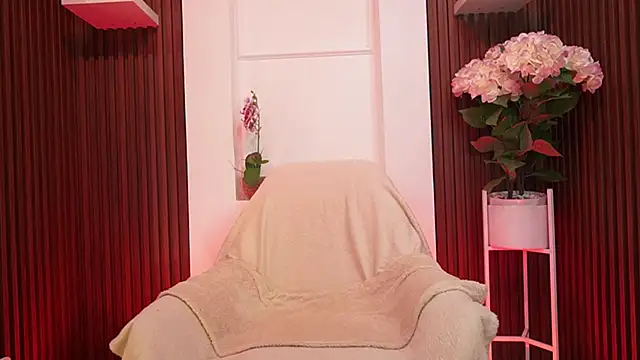 MaddyWattson online show from 25, 10, 2025