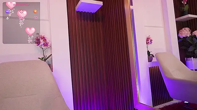 MaddyWattson online show from 7, 11, 2025