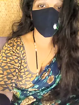 Rising Smiler online show from 17, 12, 2025