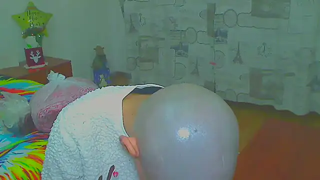 hotSANDRA STARR online show from 14, 12, 2025