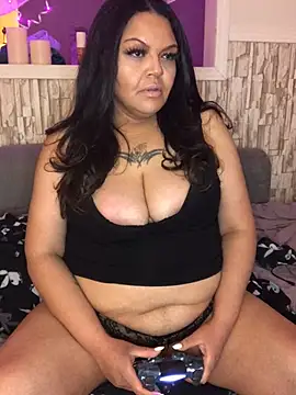 Mila Ferrara online show from 10, 1, 2025