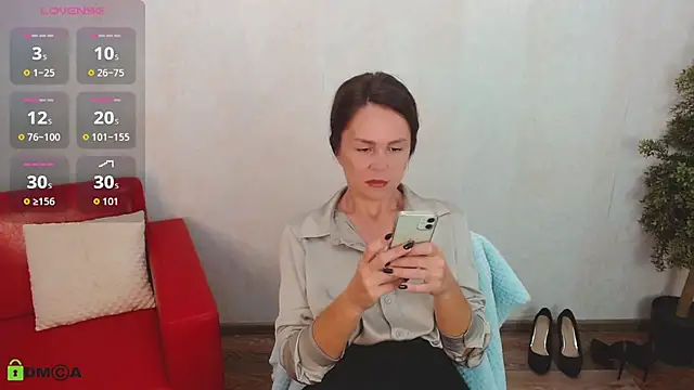 VickyGolden online show from 15, 9, 2025