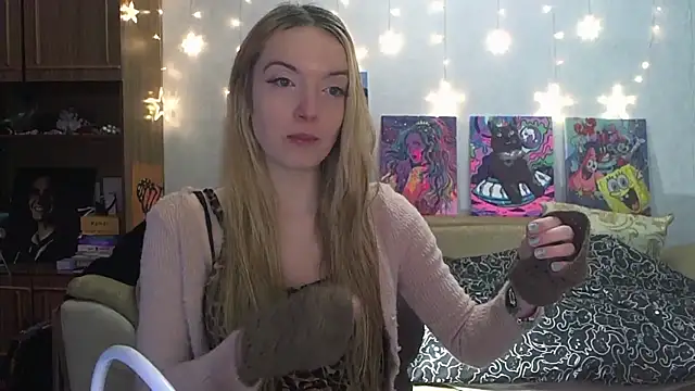 SecretSophia online show from 8, 1, 2025