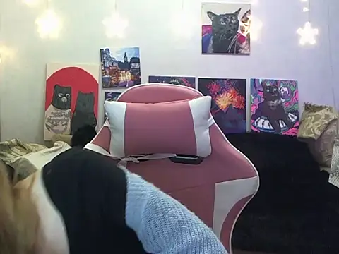 SecretSophia online show from 31, 10, 2025