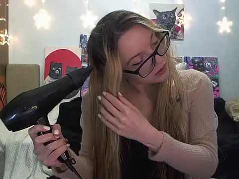 SecretSophia online show from 21, 9, 2025