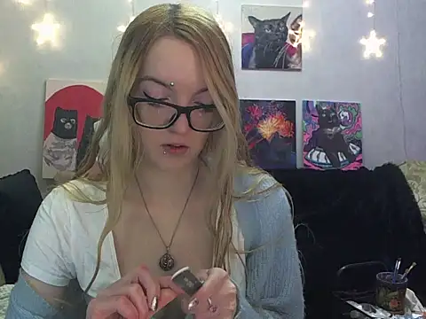 SecretSophia online show from 22, 11, 2025