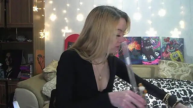 SecretSophia online show from 25, 1, 2025