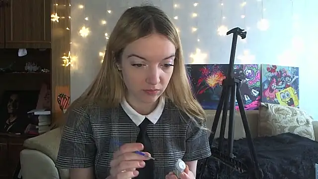 SecretSophia online show from 11, 2, 2025