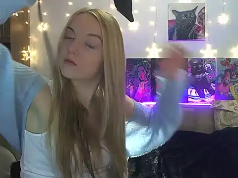 SecretSophia online show from 18, 3, 2025