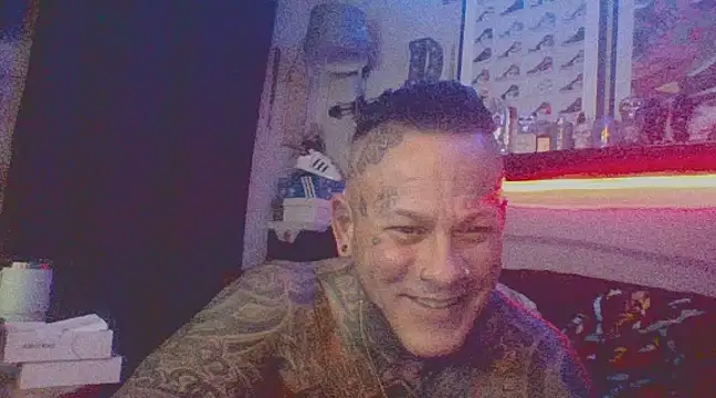 Brandontaylor1981 online show from 31, 12, 2024