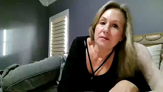 Lisaisluscious online show from 16, 12, 2025