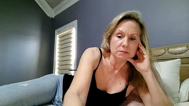 Lisaisluscious online show from 11, 2, 2026
