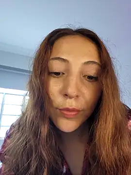 VickyHoult online show from 8, 3, 2025