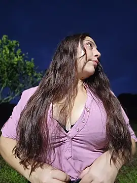 VickyHoult online show from 22, 5, 2026