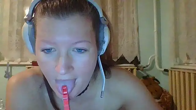 Analimado18 online show from 8, 10, 2025