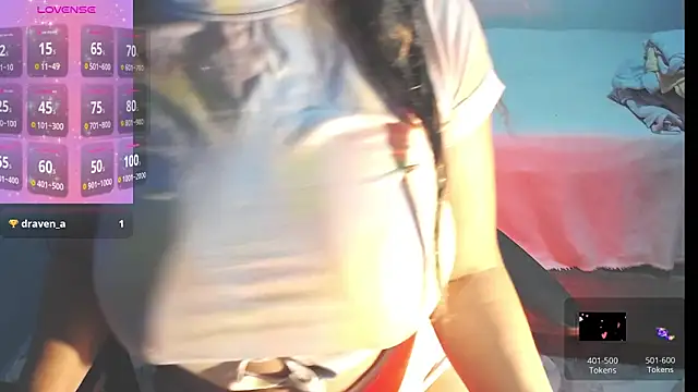 Tiffany teressa online show from 12, 3, 2025