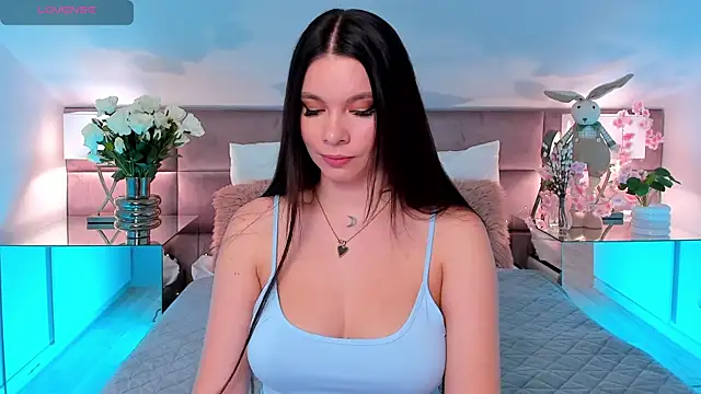 MiaMuse online show from 17, 4, 2026