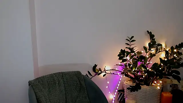 Xentthia online show from 6, 2, 2025