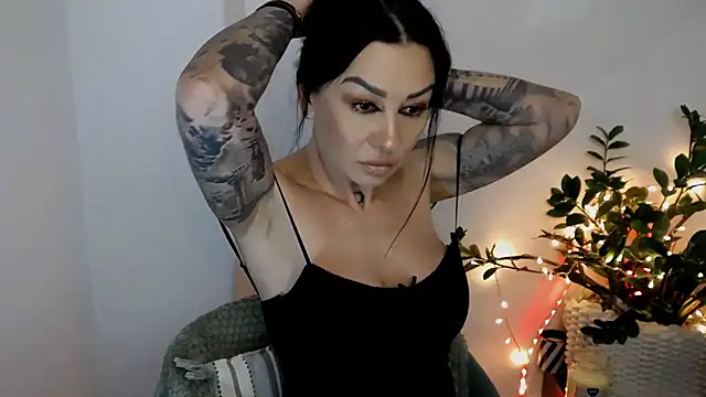 Xentthia online show from 13, 2, 2025