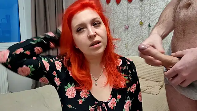 Snapshot of GenrikhBecca chatting on 11, 3, 2025 GenrikhBecca online show from 11, 3, 2025