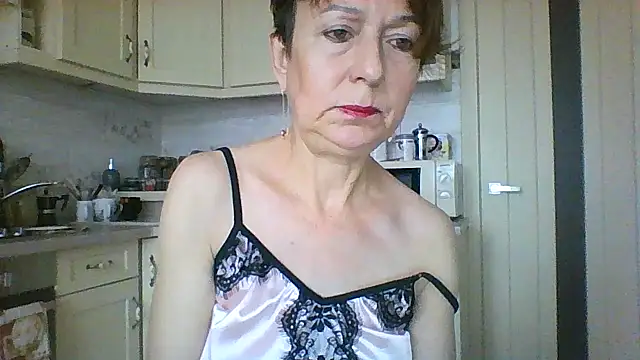 SwettyViktory online show from 2, 3, 2025