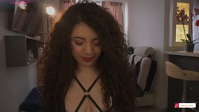 valeria rosses online show from 13, 5, 2026