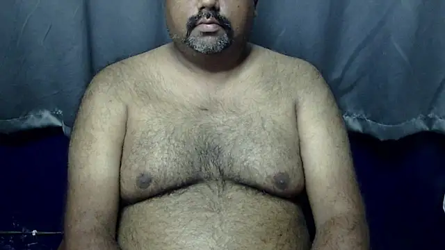 Snapshot of hairysubcub_70 chatting on 1, 4, 2026 hairysubcub 70 online show from 1, 4, 2026