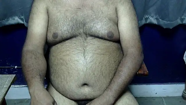 Snapshot of hairysubcub_70 chatting on 29, 3, 2026 hairysubcub 70 online show from 29, 3, 2026