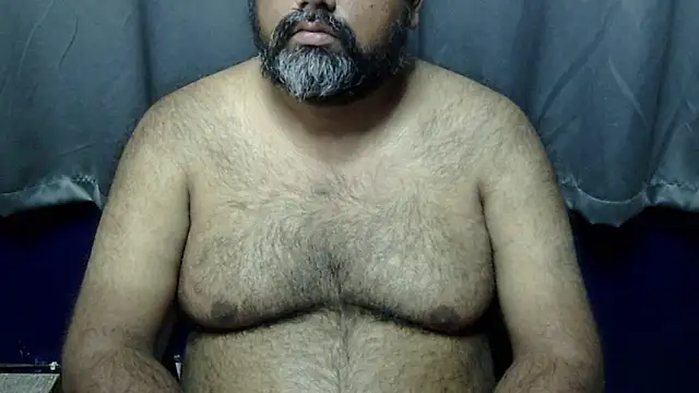 Snapshot of hairysubcub_70 chatting on 25, 3, 2026 hairysubcub 70 online show from 25, 3, 2026
