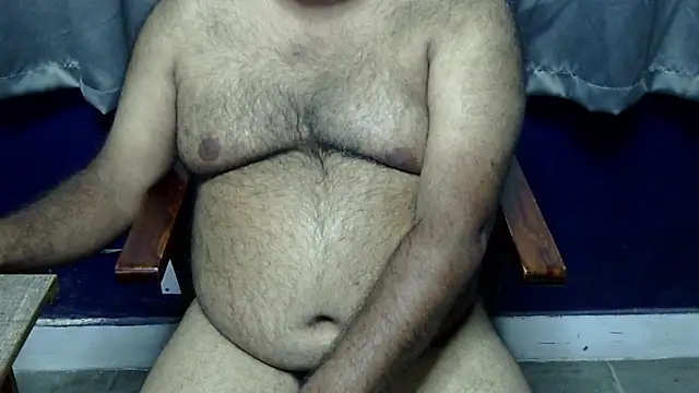 Snapshot of hairysubcub_70 chatting on 16, 3, 2026 hairysubcub 70 online show from 16, 3, 2026