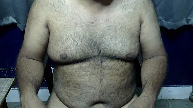 Snapshot of hairysubcub_70 chatting on 11, 4, 2026 hairysubcub 70 online show from 11, 4, 2026