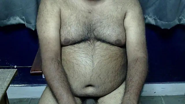 Snapshot of hairysubcub_70 chatting on 27, 3, 2026 hairysubcub 70 online show from 27, 3, 2026